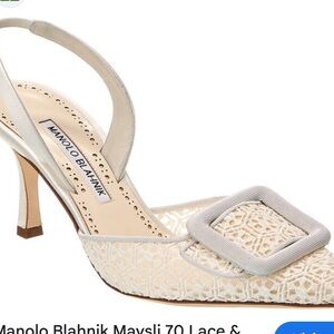 Manolo Blahnik Maysli 70 Lace & Satin Slingback Pump, size 38